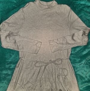 Chic Gray Knit Top with Tie Waist